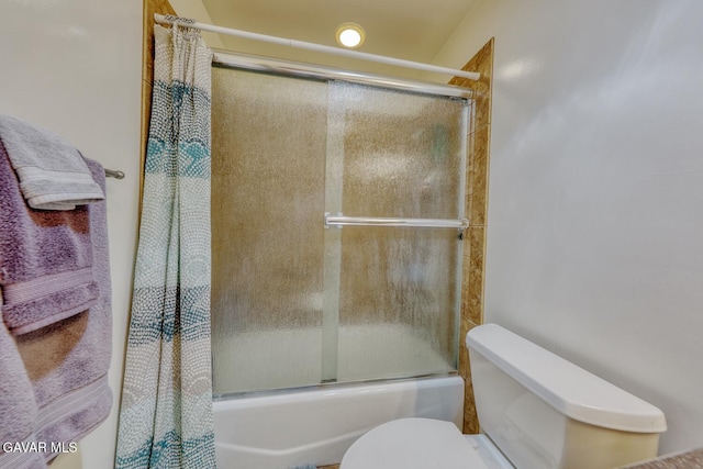 19426 Cavalier Ct, Tehachapi, CA 93561 - full bathroom with toilet and shower / bath combination with glass door