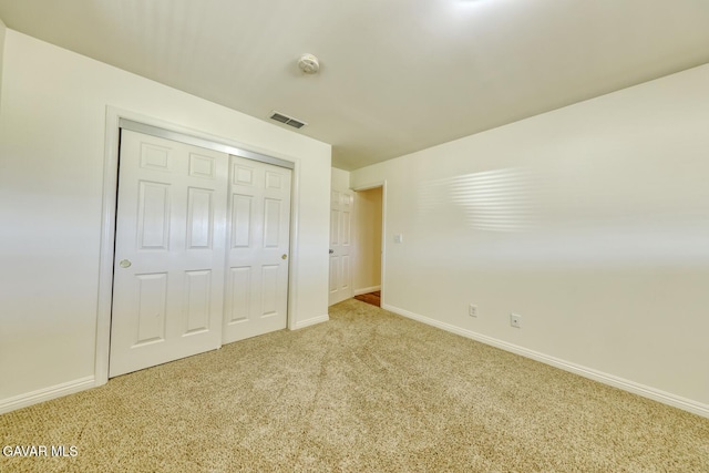19426 Cavalier Ct, Tehachapi, CA 93561 - unfurnished bedroom featuring carpet and a closet