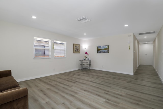 300 W W Ave J9, Lancaster, CA 93534 - living area featuring light wood-style flooring and recessed lighting