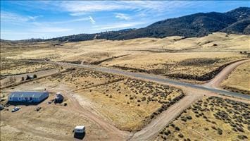 Listing photo 3 for Dennison Rd, Tehachapi CA 93561