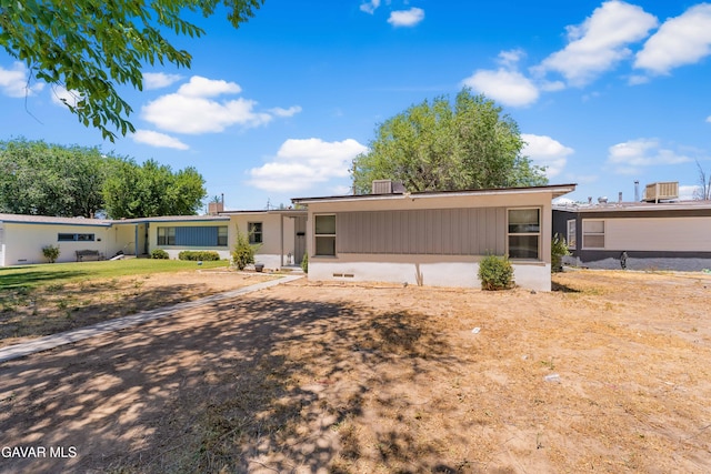 1411 W Ivesbrook St, Lancaster, CA 93534 - view of manufactured / mobile home