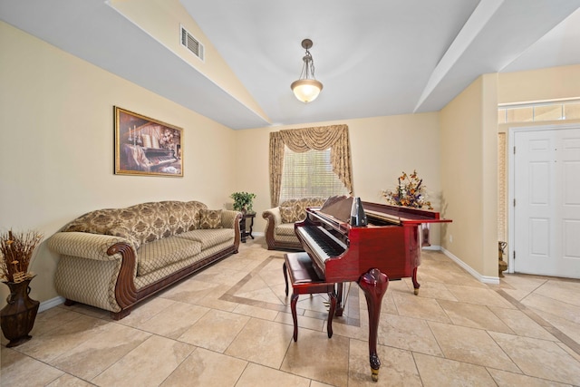 241 Quail Dr, Palmdale, CA 93551 - photo 9