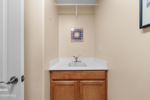 41507 Alexo Dr, Lancaster, CA 93536 - bathroom with vanity