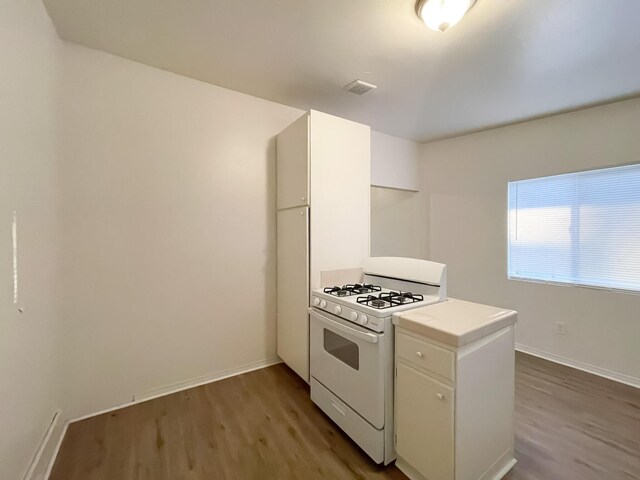 44817 Redwood Ave, Lancaster, CA 93534 - photo 10