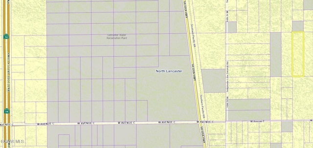 Vic Ave Unit B8 5 Stw, Lancaster, CA 93534 - photo 8