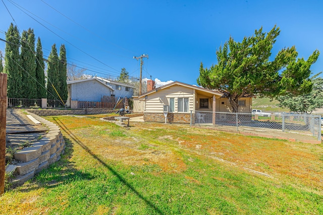 exterior space featuring a yard