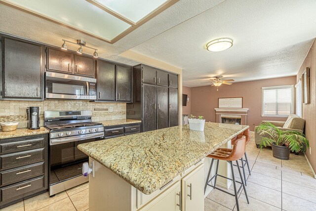 5531 Cordiva Ct, Lancaster, CA 93536 - photo 16