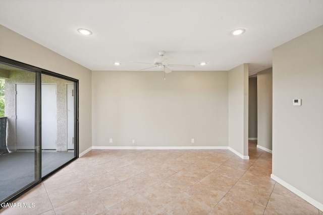 2554 Olive Dr Apt 38, Palmdale, CA 93550 - photo 12