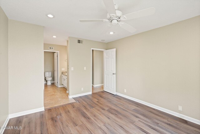 2554 Olive Dr Apt 38, Palmdale, CA 93550 - photo 20