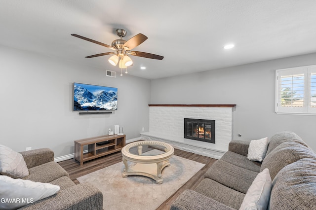 1723 Staffordshire Dr, Lancaster, CA 93534 - photo 10