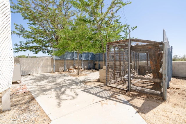 view of patio / terrace with an outdoor structure