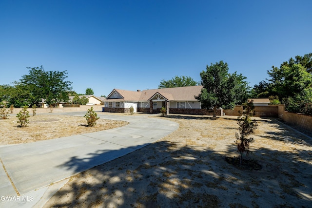 3807 Paula Ln, Lancaster, CA 93535 - view of single story home