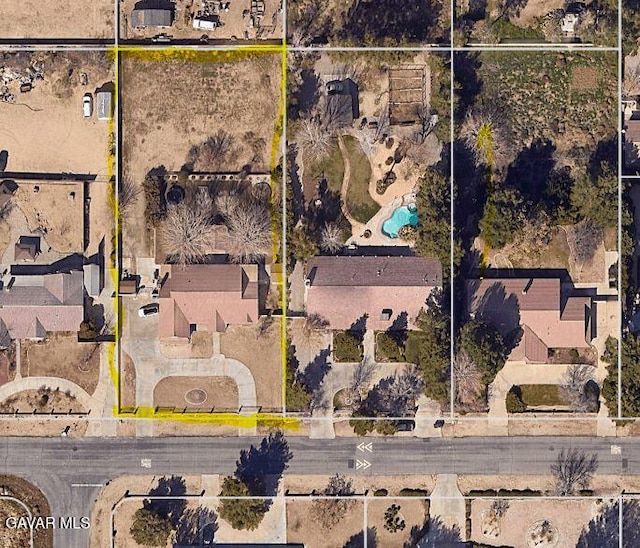3807 Paula Ln, Lancaster, CA 93535 - map / location featuring property boundaries highlighted