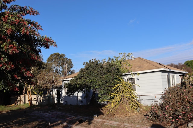 view of home's exterior