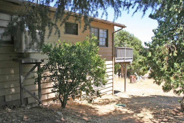 Listing photo 3 for 42858 Bluehills Dr, Lake Elizabeth CA 93532