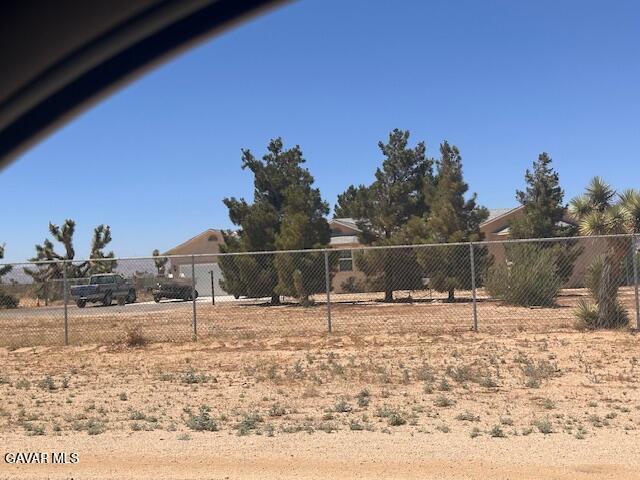 4961 Montiverde Rd, Mojave, CA 93501 - view of yard