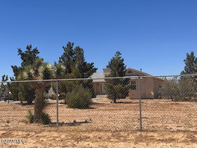 4961 Montiverde Rd, Mojave, CA 93501 - rear view of house