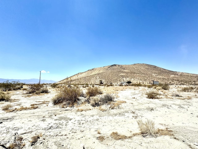 1472 Erlon St, Adelanto, CA 92301 - photo 6