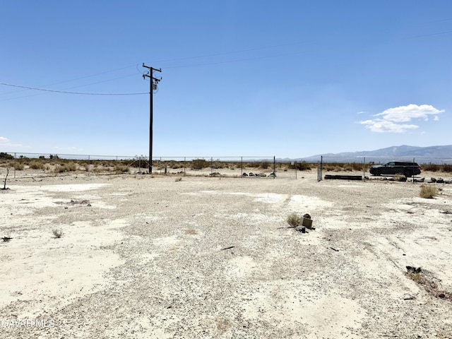 1472 Erlon St, Adelanto, CA 92301 - photo 5