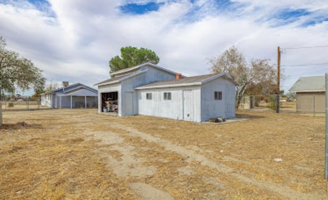 2202 E Lancaster Blvd, Lancaster, CA 93535 - view of side of property