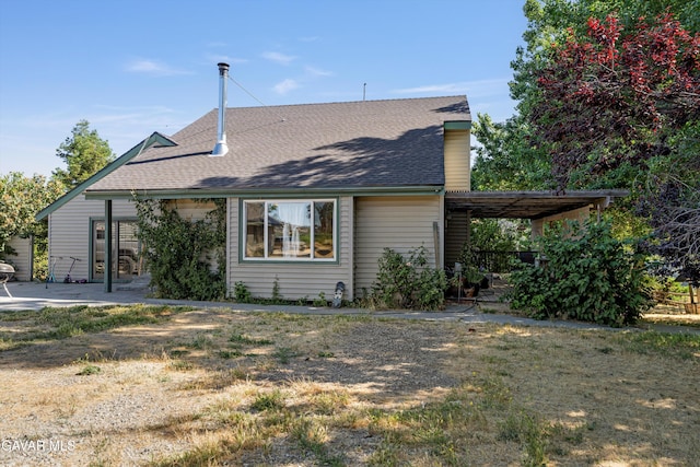 24750 Flatiron Ct, Tehachapi, CA 93561 - view of front of house featuring a chimney and a shingled roof