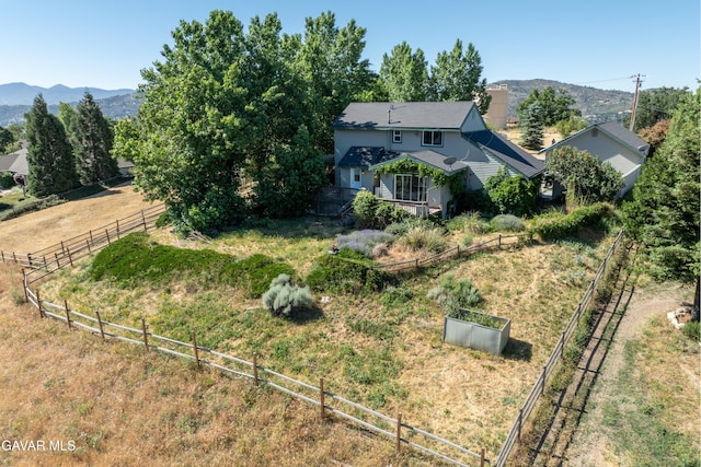 24750 Flatiron Ct, Tehachapi, CA 93561 - view of front of home with a mountain view