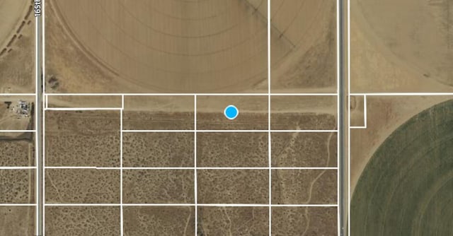 E 168th St, Palmdale, CA 93591