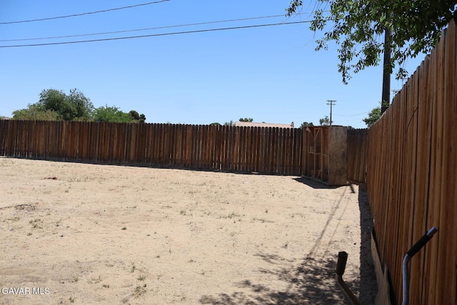 10650 Keller Dr, California City, CA 93505 - photo 20
