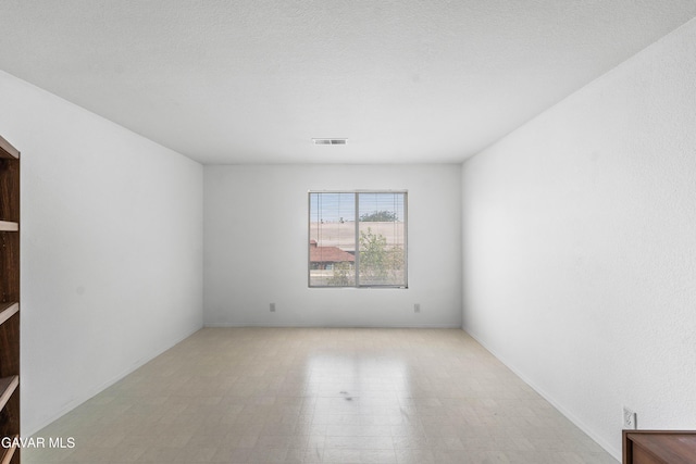 45451 Fairbanks Ave, Lancaster, CA 93534 - photo 35