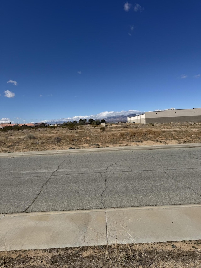 Listing photo 3 for Village Pkwy, California City CA 93505