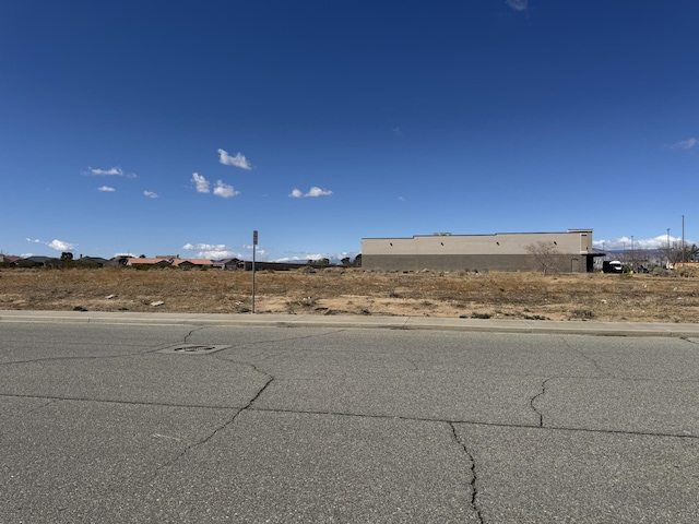 Listing photo 2 for Village Pkwy, California City CA 93505