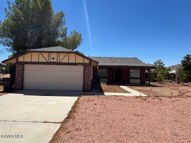 15576 Washoan Rd, Apple Valley, CA 92307 - photo 1