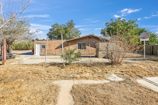 view of front of house