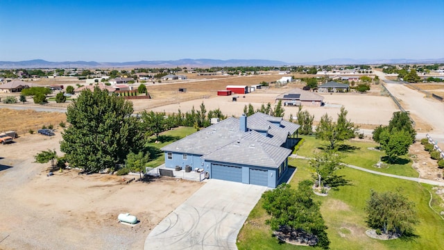 bird's eye view featuring a mountain view