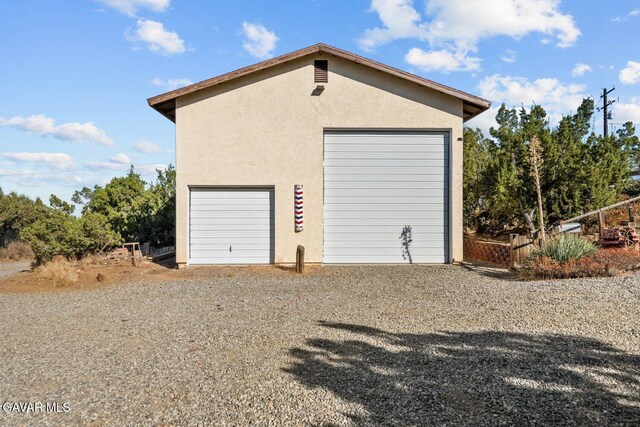 8676 Sky Line Dr, Pinon Hills, CA 92372 - photo 38