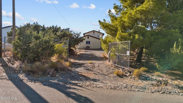 8676 Sky Line Dr, Pinon Hills, CA 92372 - photo 5