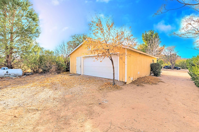 40836 W 36th St, Palmdale, CA 93551 - view of detached garage