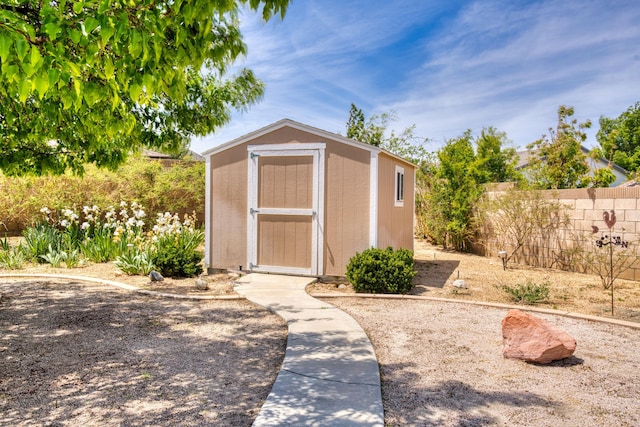 5549 Bobbie Ave, Palmdale, CA 93551 - view of shed