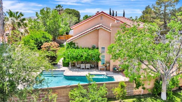 39884 Golfers Dr, Palmdale, CA 93551 - outdoor pool with a patio area and fence