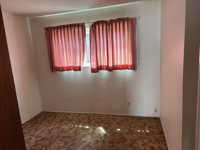 19 E 21st St, Tracy, CA 95376 - view of carpeted empty room