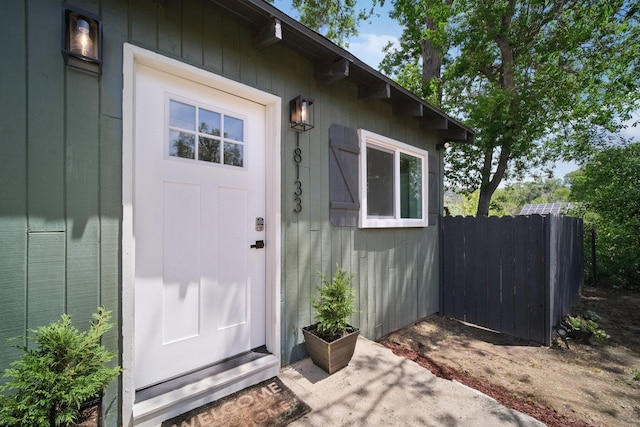 18133 Ellstree Dr, Lake Hughes, CA 93532 - view of exterior entry with fence