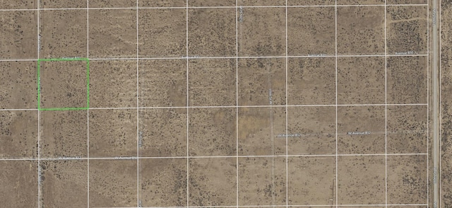 11500 W W Ave B10, Lancaster, CA 93536 - photo 4