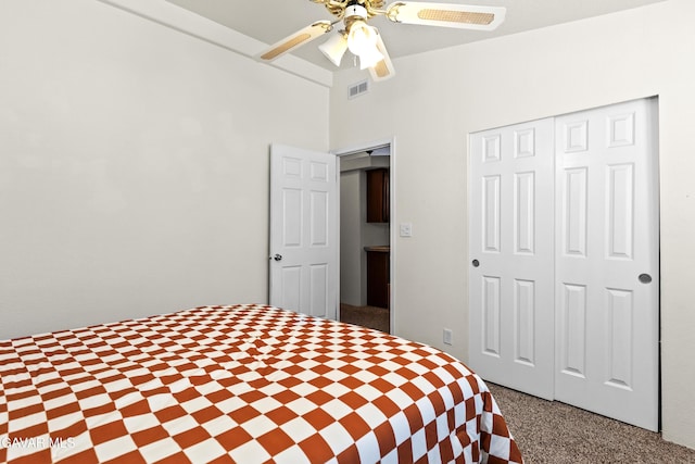 18909 Cheyenne Ave, Tehachapi, CA 93561 - carpeted bedroom featuring a closet, a ceiling fan, and lofted ceiling