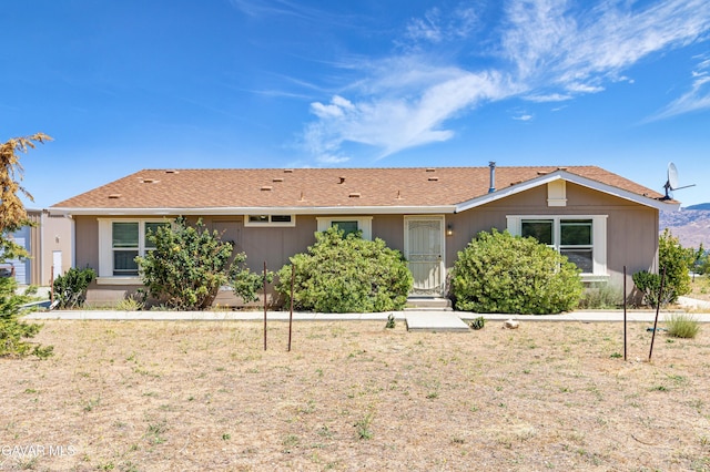 18909 Cheyenne Ave, Tehachapi, CA 93561 - view of single story home
