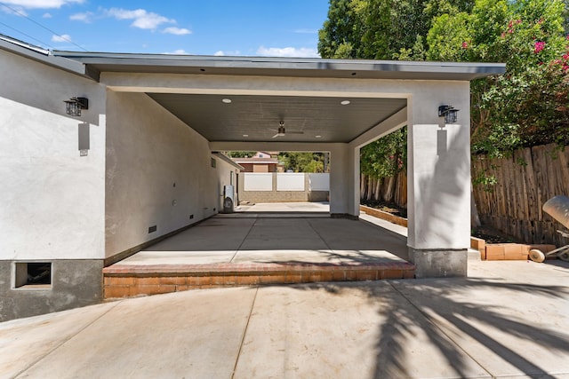 garage with ceiling fan