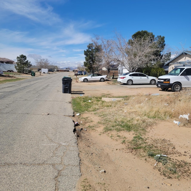 Listing photo 3 for Eucalyptus Ave, California City CA 93505