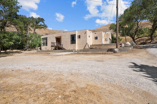 13113 Johnson Rd, Lake Hughes, CA 93532 - southwest-style home featuring a mountain view