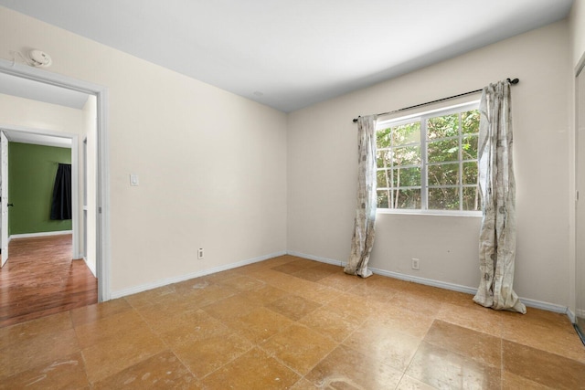 13113 Johnson Rd, Lake Hughes, CA 93532 - view of spare room