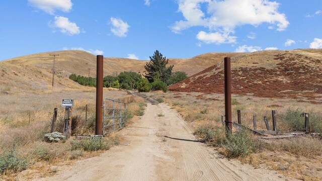 13113 Johnson Rd, Lake Hughes, CA 93532 - view of road featuring a mountain view and a rural view