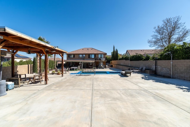 40947 Ridgegate Ln, Palmdale, CA 93551 - view of swimming pool featuring a patio area, a fenced in pool, and a fenced backyard